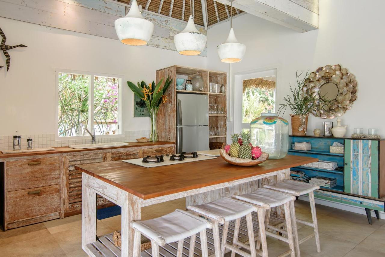 Driftwood Villas Lembongan Екстер'єр фото