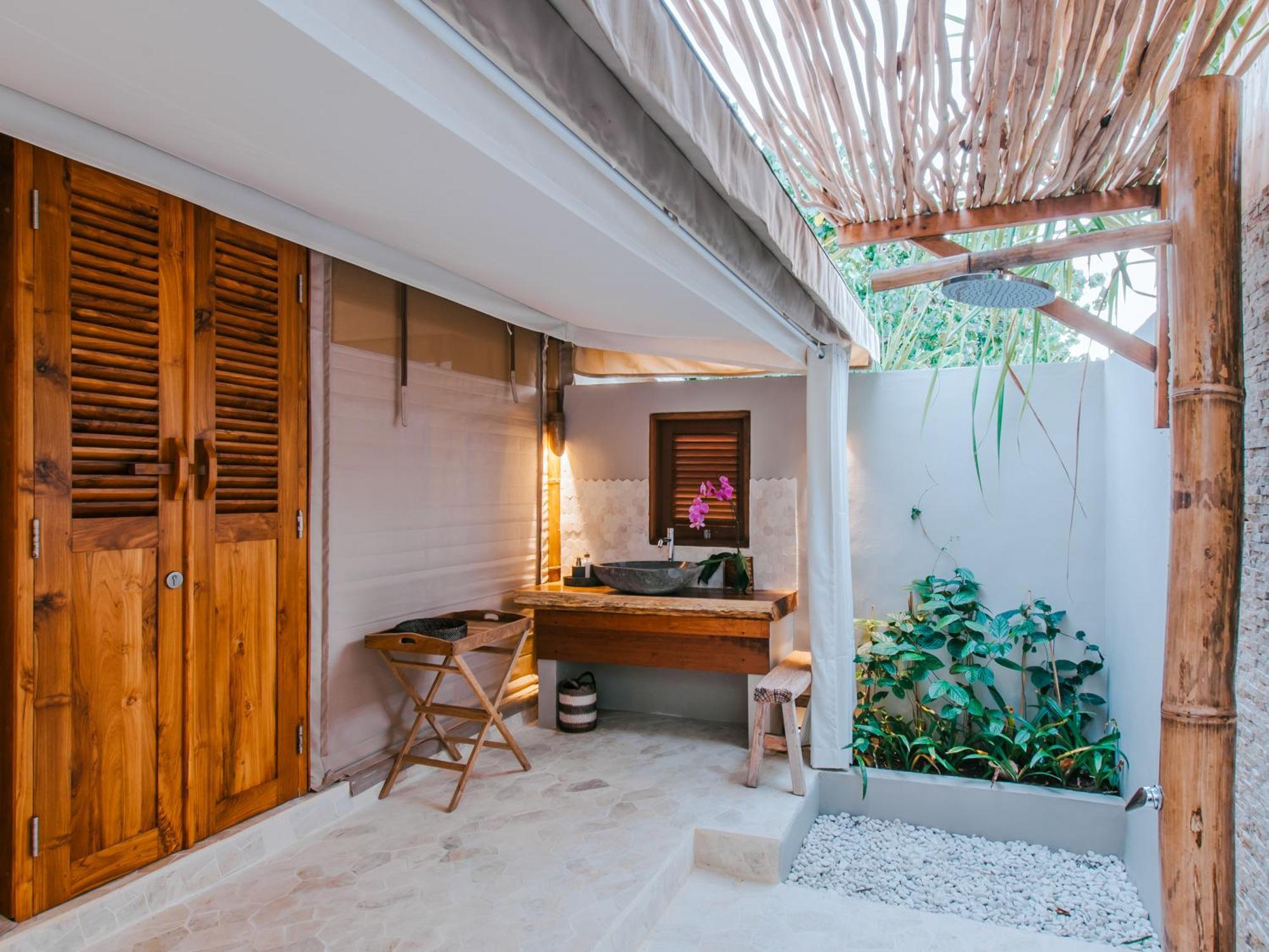 Driftwood Villas Lembongan Екстер'єр фото
